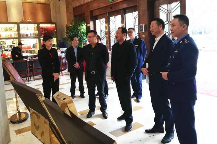 微信图片_20191129092633_副本.jpg