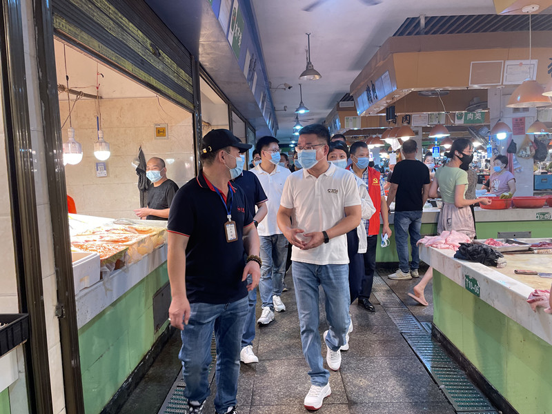 周晓华_副本.jpg